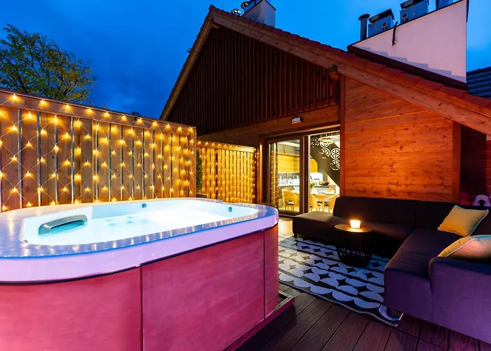 Dream View Stone Hill Z Jacuzzi Apartmán *