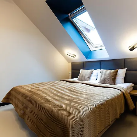 Dream View Stone Hill Z Jacuzzi Apartment *